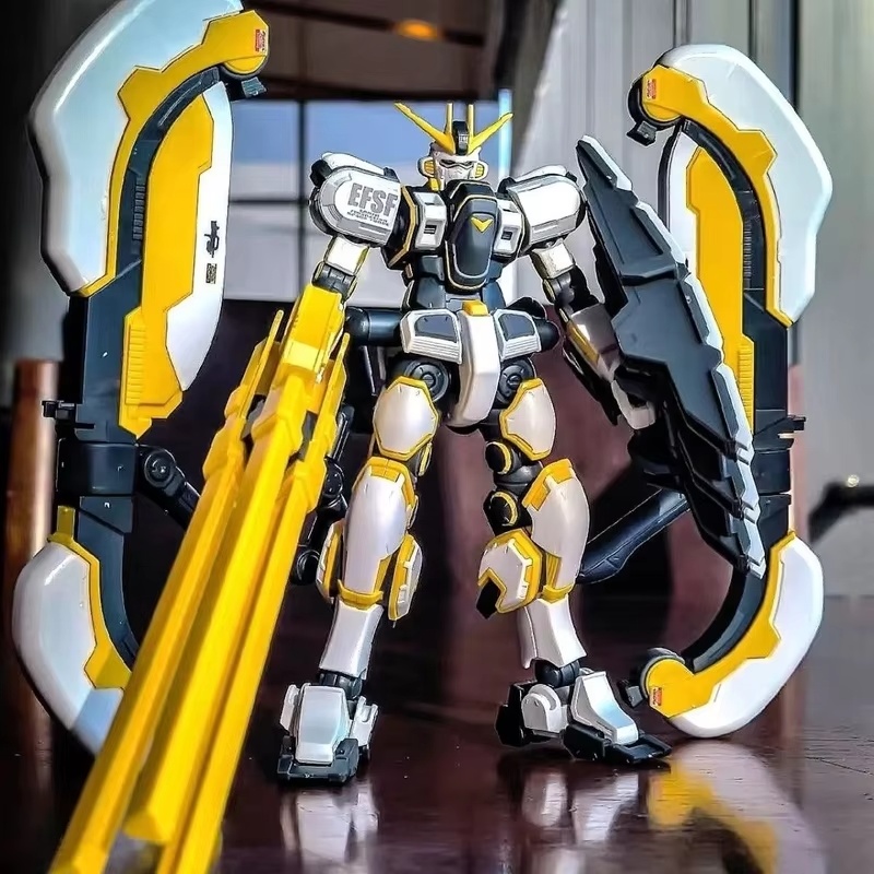 แอตลาส ธันเดอร์ ยูนิเวิร์ส แบท - Bandai Gundam Hg บทวิจารณ์และราคา